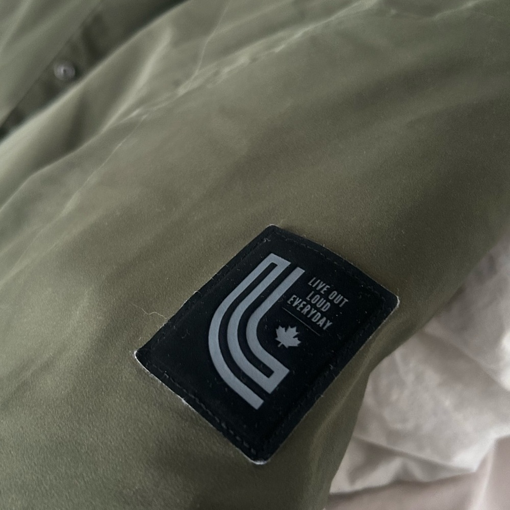 LOLË Marybeth Women’s Olive Parka Jacket - Picture 11 of 16